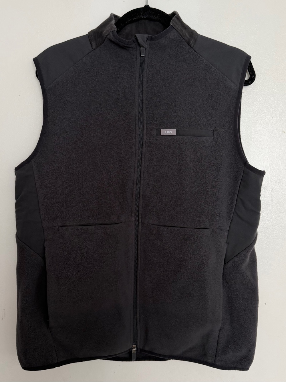 Women’s FIGS On Shift Fleece Vest Black 4332 Size Large